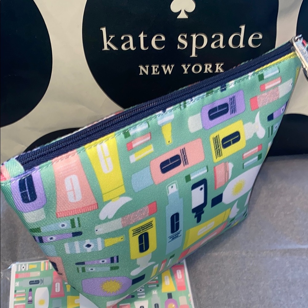 kate spade cosmetic pouch in mint green with pastel colors print W/Cards New - Picture 4 of 6